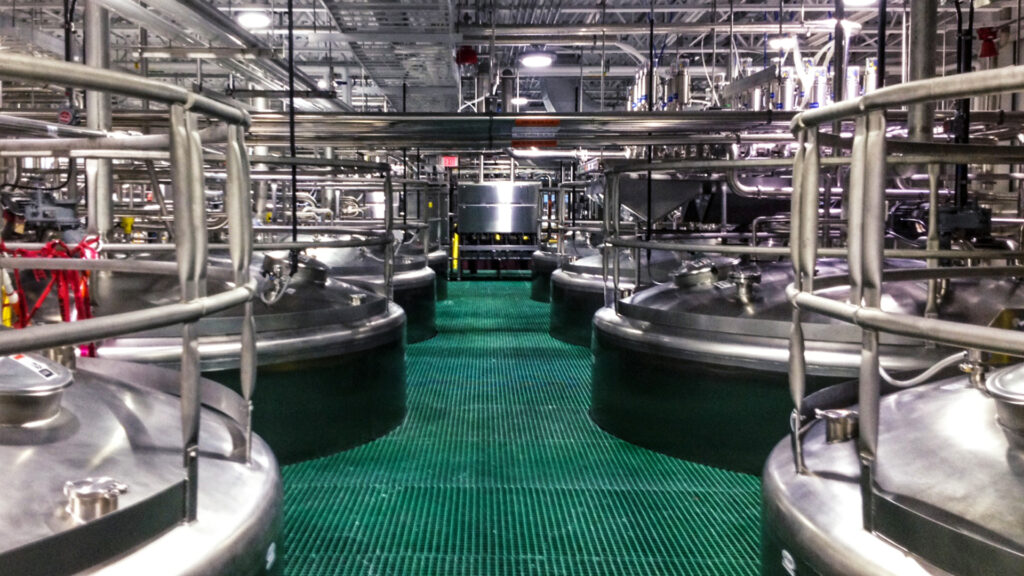 Fermentation tanks|Aerial view of Diageo Plainfield facility|Aerial view of Diageo Plainfield facility|Exterior photo of process tanks|Stainless steel process line|Fermentation tanks||||||