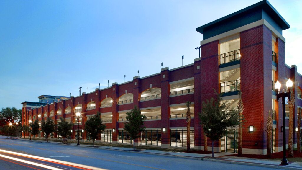 Exterior photo of Jacksonville Municipal Garage.